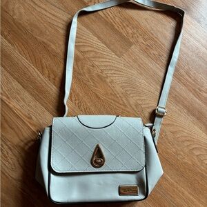 Chic Cream Crossbody Bag with Gold Accents